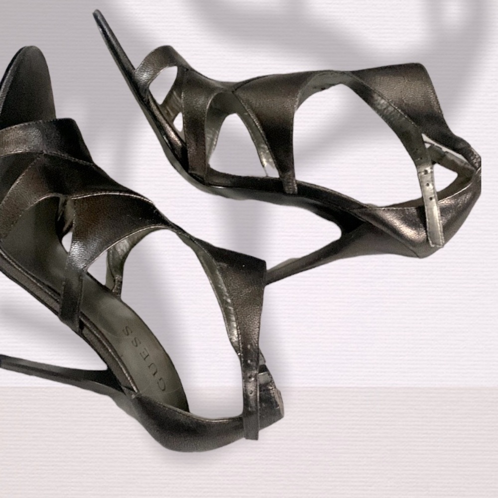 GUESS HIGH HEEL DARK GREEN OPEN TOE LEATHER WOMENS 7.5 NEW